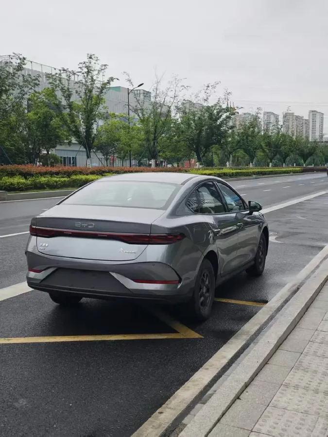 2026 BYD Qin Plus 1.5L 101HP L4 E-CVT PHEV,autocango,china used car exporter,china ev exporter,chinese used car exporter,chinese used ev exporter