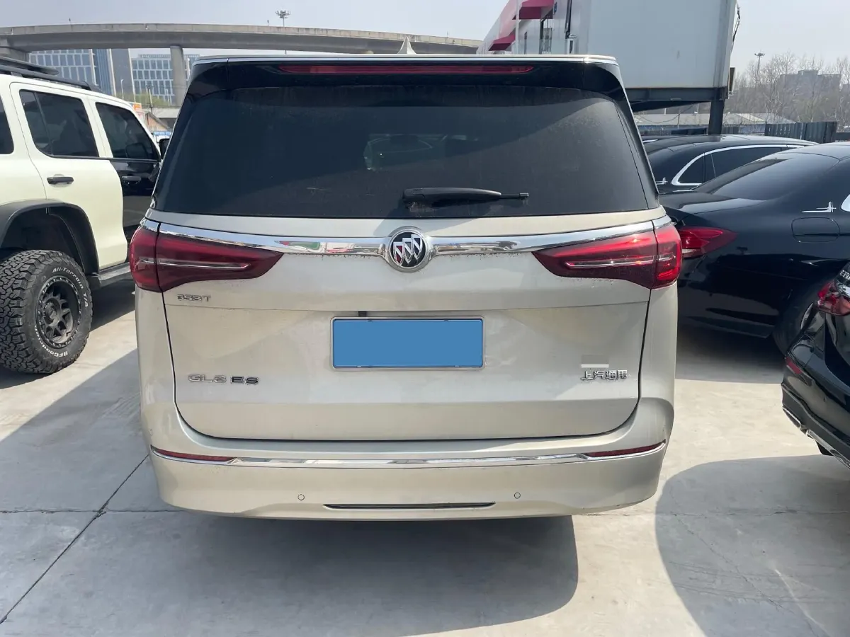2020 Buick GL8 2.0T 237HP L4 9AT,autocango,china used car exporter,china ev exporter,chinese used car exporter,chinese used ev exporter
