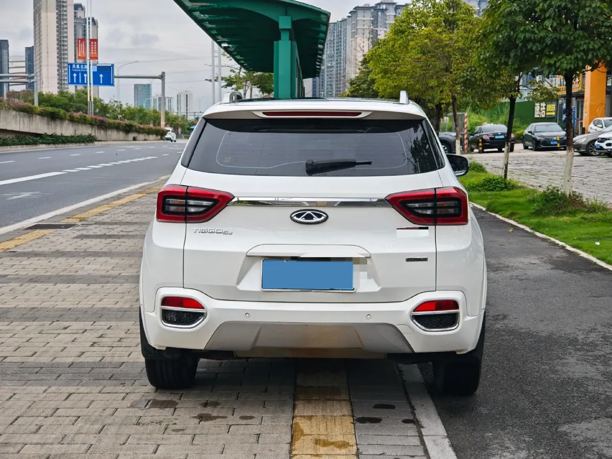 2017 Chery Tiggo 5x 1.5T 147HP L4 6DCT,autocango,china used car exporter,china ev exporter,chinese used car exporter,chinese used ev exporter