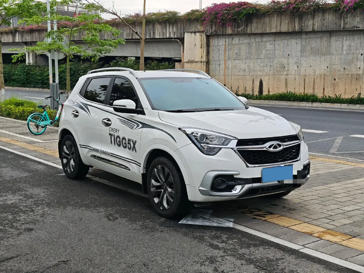 2017 Chery Tiggo 5x 1.5T 147HP L4 6DCT,autocango,china used car exporter,china ev exporter,chinese used car exporter,chinese used ev exporter