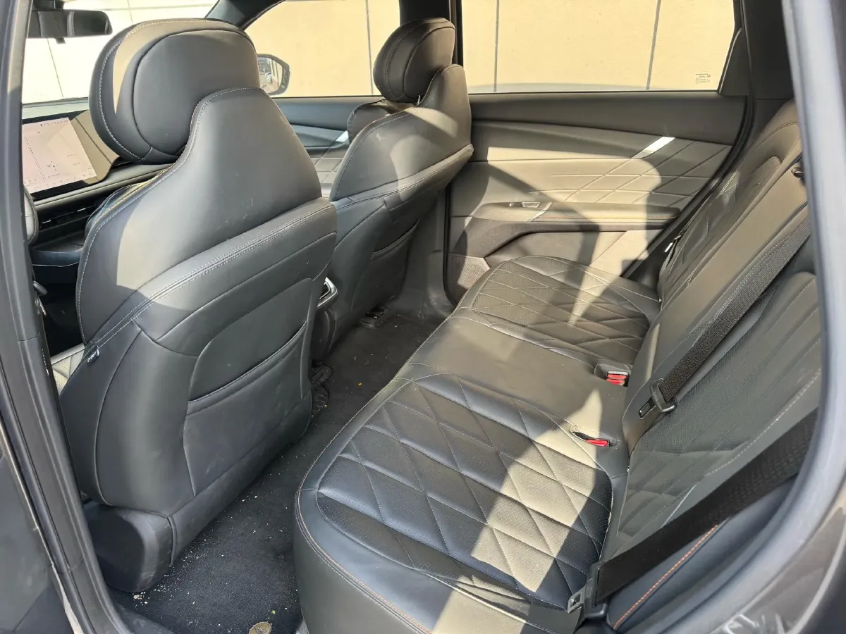 2025 ChangAn CS75 Plus 1.5T 192HP L4 8AT,autocango,china used car exporter,china ev exporter,chinese used car exporter,chinese used ev exporter