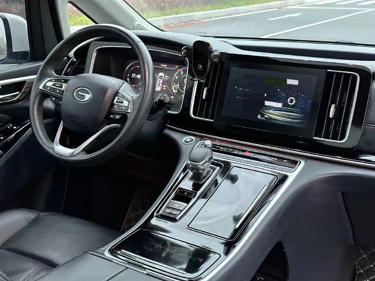 2021 GAC Trumpchi M8 2.0T 252HP L4 8AT,autocango,china used car exporter,china ev exporter,chinese used car exporter,chinese used ev exporter