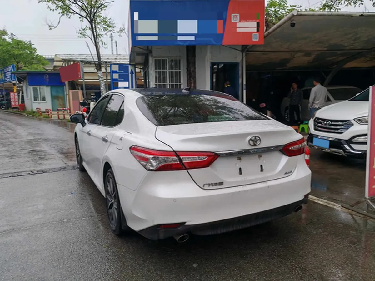 2021 Toyota Camry 2.5L 209HP L4 8AT,autocango,china used car exporter,china ev exporter,chinese used car exporter,chinese used ev exporter