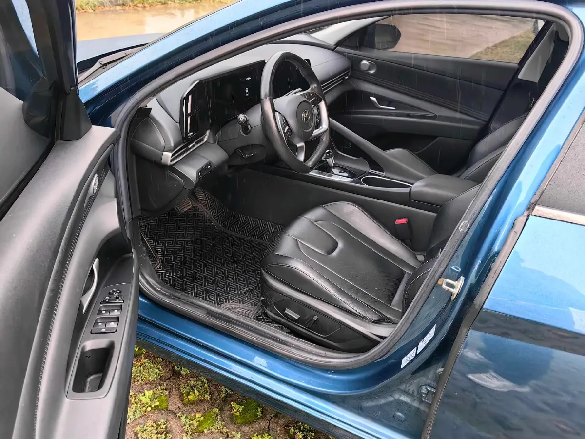 2021 Hyundai Elantra 1.5L 115HP L4 CVT,autocango,china used car exporter,china ev exporter,chinese used car exporter,chinese used ev exporter