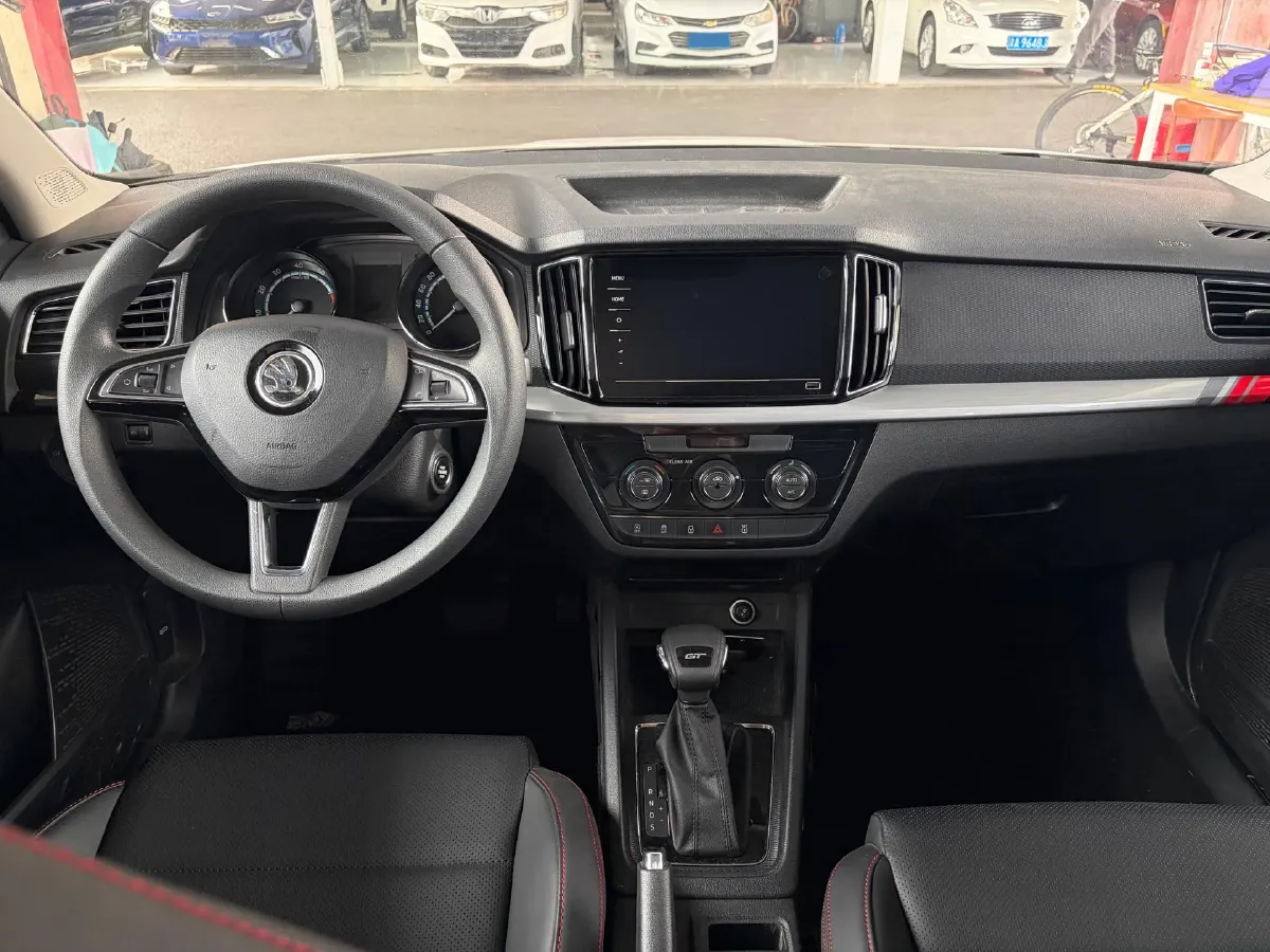 2021 Skoda Kamiq 1.2T 116HP L4 7DCT,autocango,china used car exporter,china ev exporter,chinese used car exporter,chinese used ev exporter