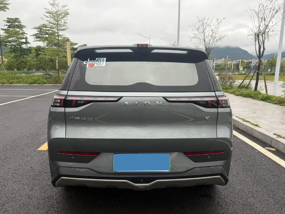 2022 Geely Okavango 1.8T 184HP L4 7DCT,autocango,china used car exporter,china ev exporter,chinese used car exporter,chinese used ev exporter