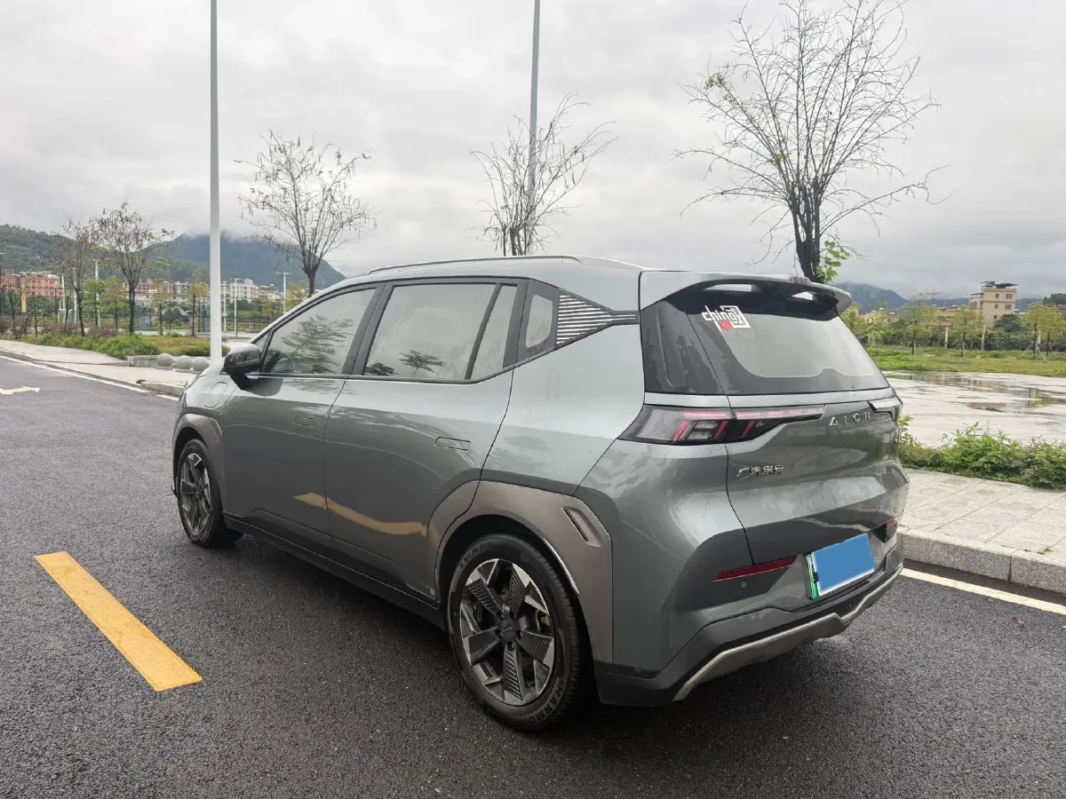 2022 Geely Okavango 1.8T 184HP L4 7DCT,autocango,china used car exporter,china ev exporter,chinese used car exporter,chinese used ev exporter