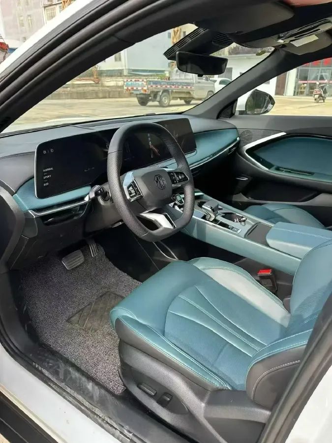 2023 MG 7 1.5T 188HP L4 7DCT,autocango,china used car exporter,china ev exporter,chinese used car exporter,chinese used ev exporter