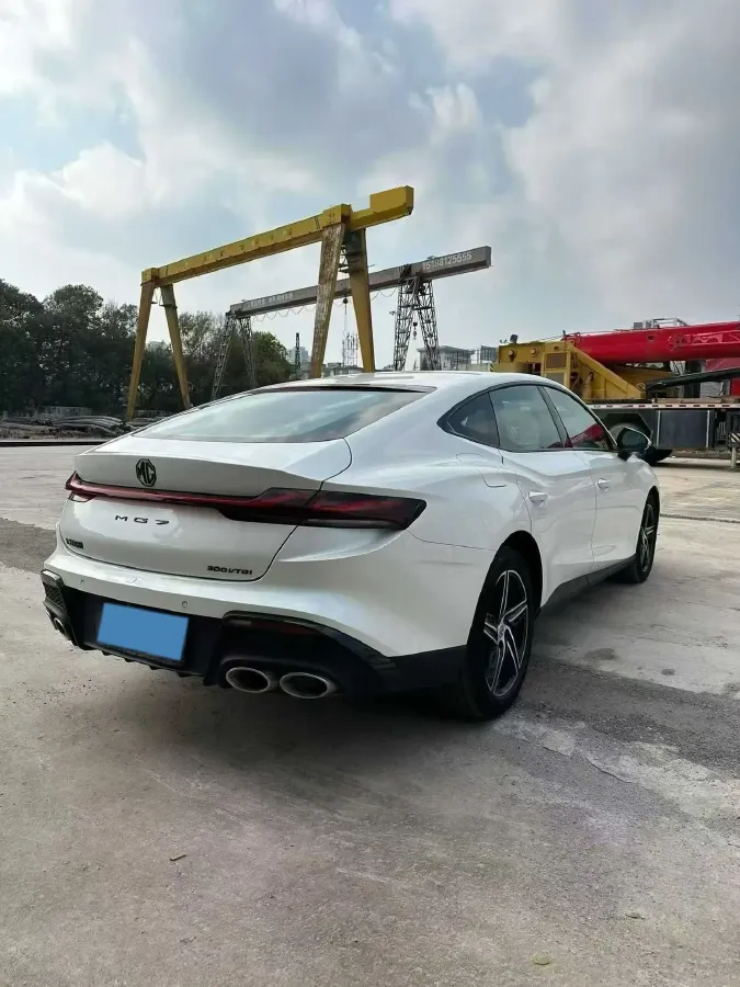 2023 MG 7 1.5T 188HP L4 7DCT,autocango,china used car exporter,china ev exporter,chinese used car exporter,chinese used ev exporter