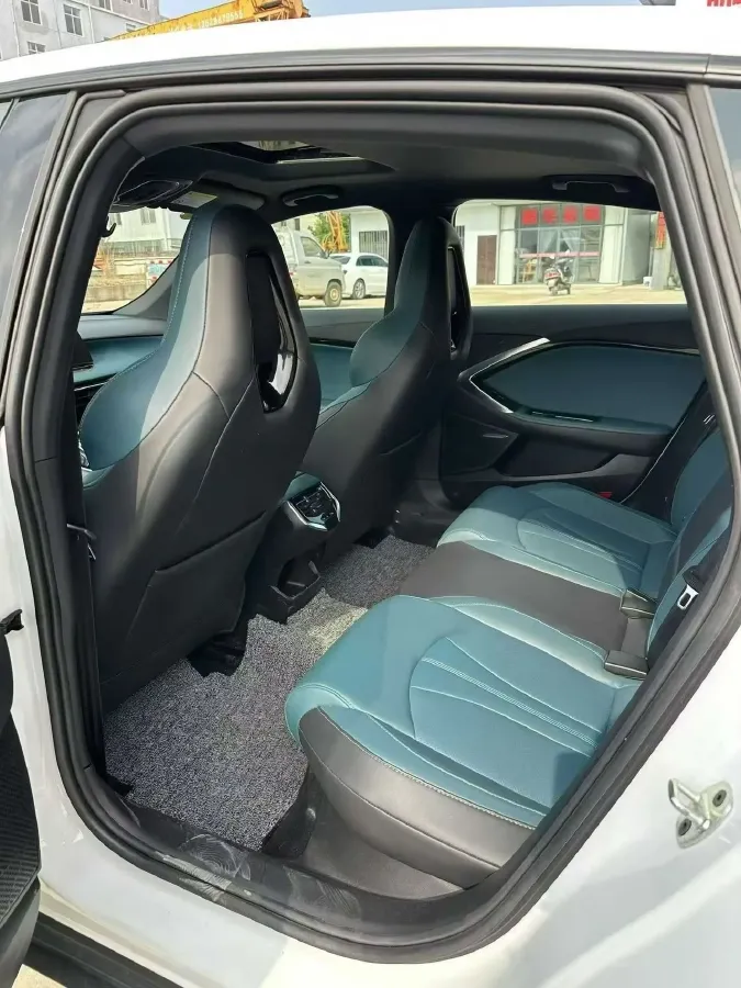 2023 MG 7 1.5T 188HP L4 7DCT,autocango,china used car exporter,china ev exporter,chinese used car exporter,chinese used ev exporter