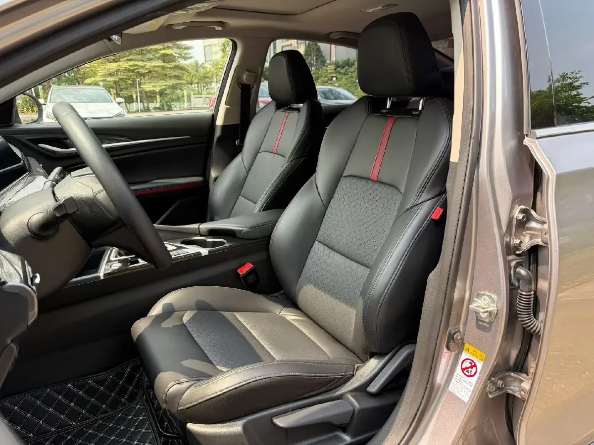 2020 ChangAn Eado 1.4T 158HP L4 7DCT,autocango,china used car exporter,china ev exporter,chinese used car exporter,chinese used ev exporter