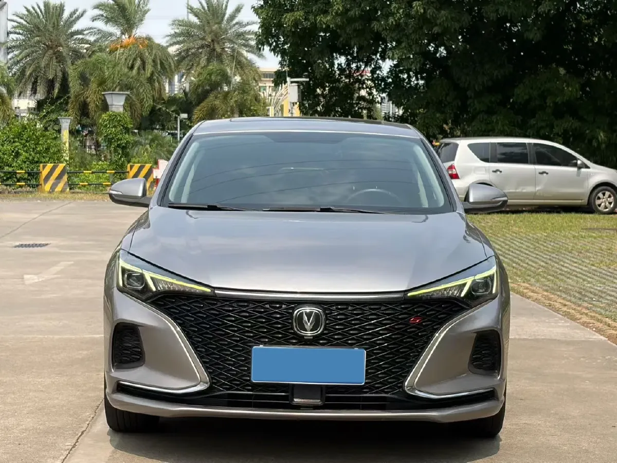 2020 ChangAn Eado 1.4T 158HP L4 7DCT,autocango,china used car exporter,china ev exporter,chinese used car exporter,chinese used ev exporter