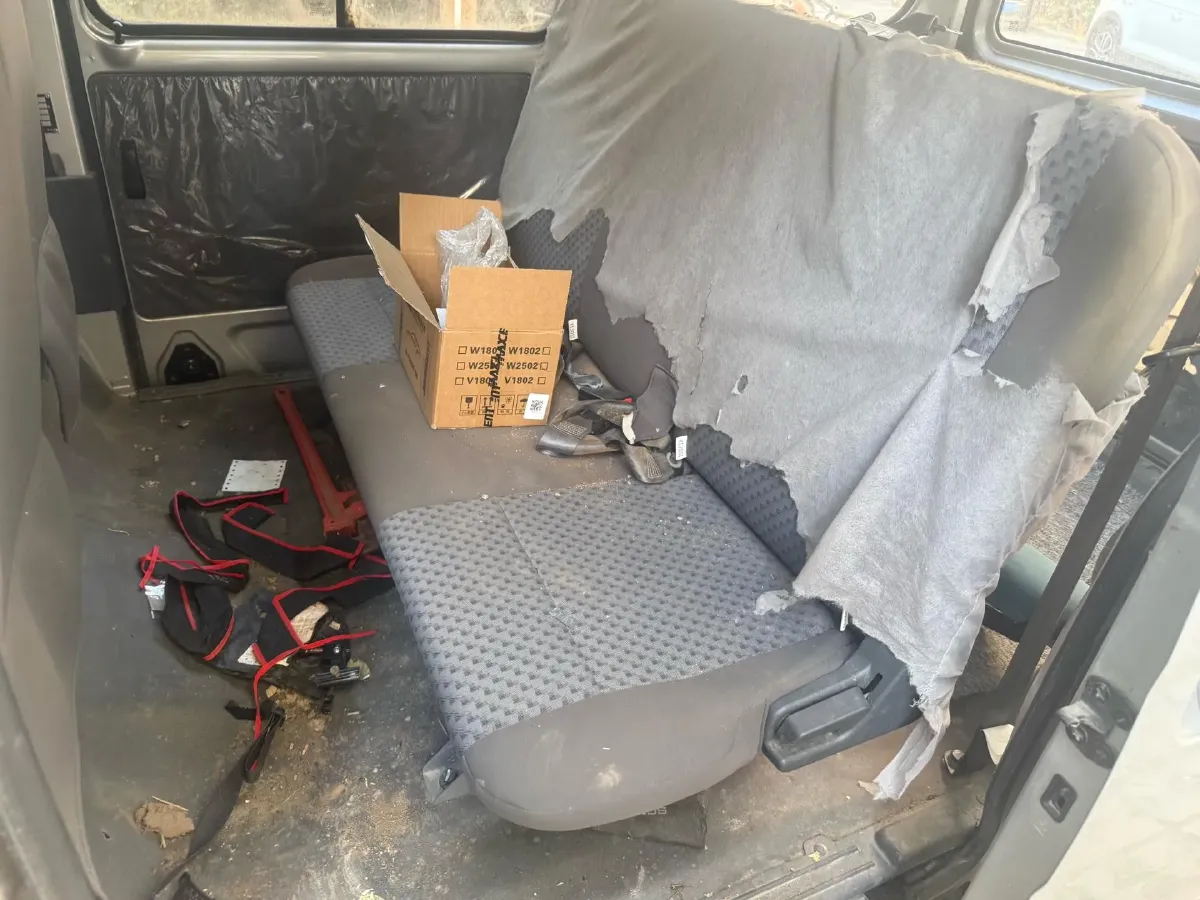 2020 WuLing ZhiGuang 1.2L 76HP L4 5MT,autocango,china used car exporter,china ev exporter,chinese used car exporter,chinese used ev exporter