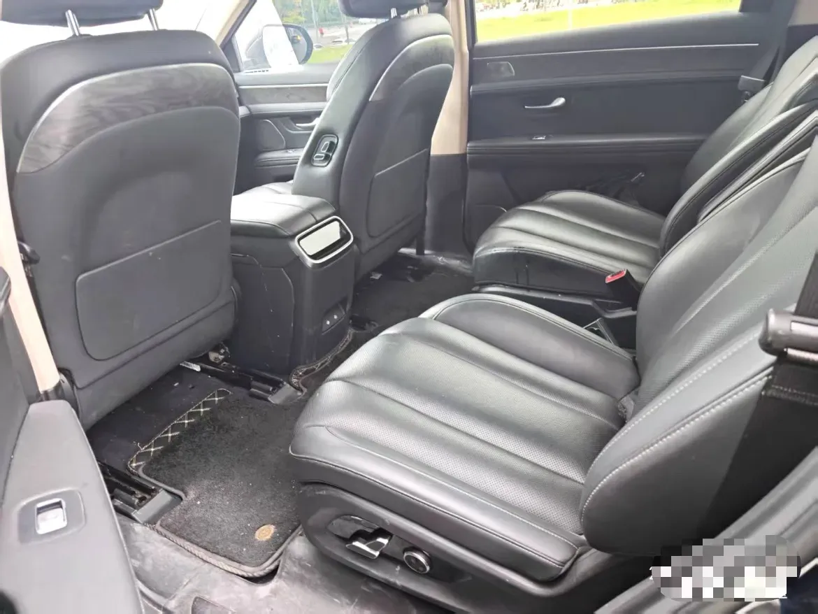 2022 Volvo S60 2.0T 197HP L4 8AT,autocango,china used car exporter,china ev exporter,chinese used car exporter,chinese used ev exporter