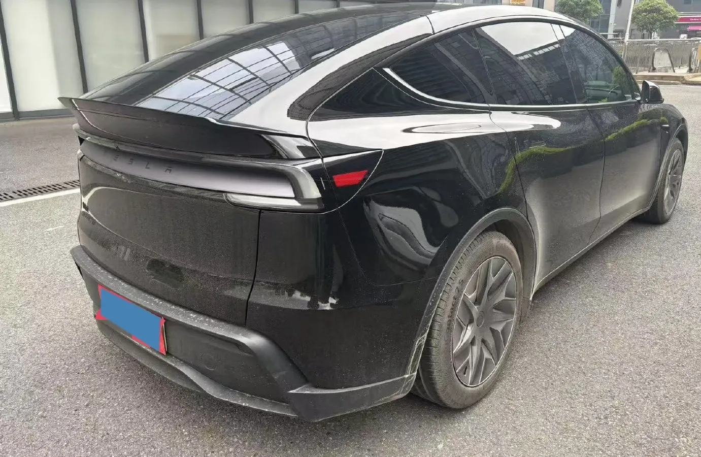 2025 Tesla Model Y L BEV,autocango,china used car exporter,china ev exporter,chinese used car exporter,chinese used ev exporter