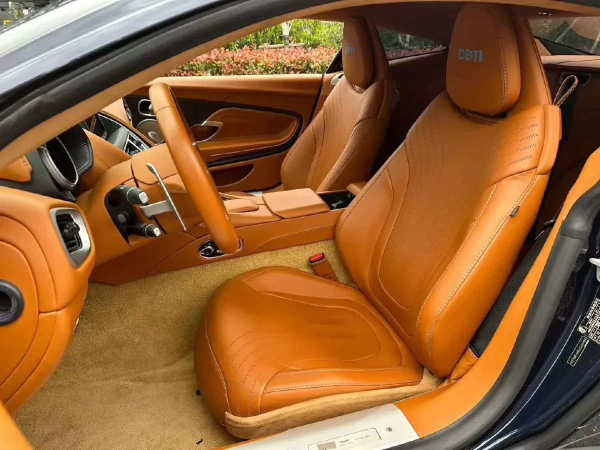 2019 Aston Martin DB11 4.0T 510HP V8 8AT,autocango,china used car exporter,china ev exporter,chinese used car exporter,chinese used ev exporter