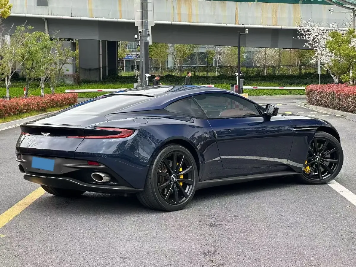 2019 Aston Martin DB11 4.0T 510HP V8 8AT,autocango,china used car exporter,china ev exporter,chinese used car exporter,chinese used ev exporter