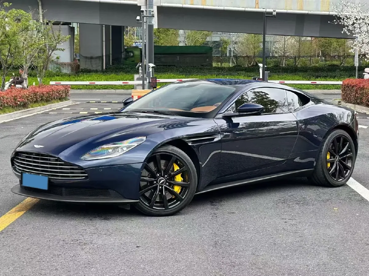 2019 Aston Martin DB11 4.0T 510HP V8 8AT,autocango,china used car exporter,china ev exporter,chinese used car exporter,chinese used ev exporter