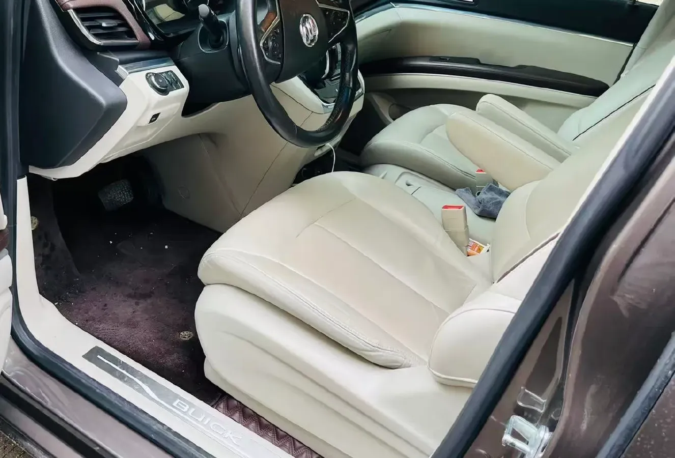 2021 Buick GL8 2.0T 237HP L4 9AT,autocango,china used car exporter,china ev exporter,chinese used car exporter,chinese used ev exporter