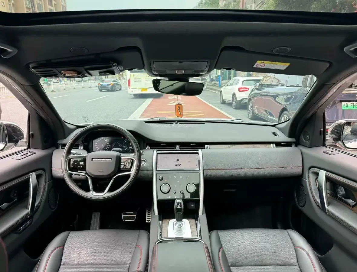 2021 Land Rover Discovery Sport 2.0T 249HP L4 9AT,autocango,china used car exporter,china ev exporter,chinese used car exporter,chinese used ev exporter