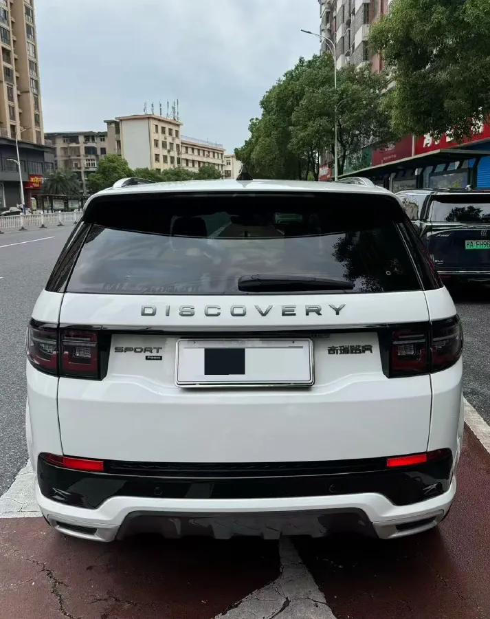 2021 Land Rover Discovery Sport 2.0T 249HP L4 9AT,autocango,china used car exporter,china ev exporter,chinese used car exporter,chinese used ev exporter