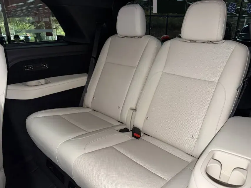 2022 Li L9 Range Extended 154HP REEV 42.6KWH,autocango,china used car exporter,china ev exporter,chinese used car exporter,chinese used ev exporter