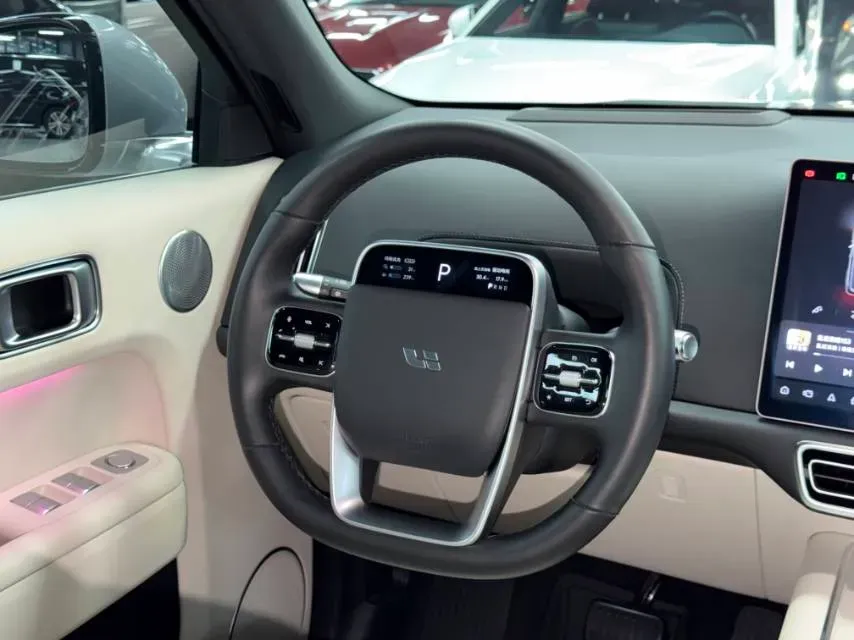 2022 Li L9 Range Extended 154HP REEV 42.6KWH,autocango,china used car exporter,china ev exporter,chinese used car exporter,chinese used ev exporter