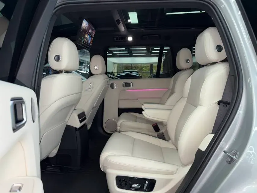 2022 Li L9 Range Extended 154HP REEV 42.6KWH,autocango,china used car exporter,china ev exporter,chinese used car exporter,chinese used ev exporter