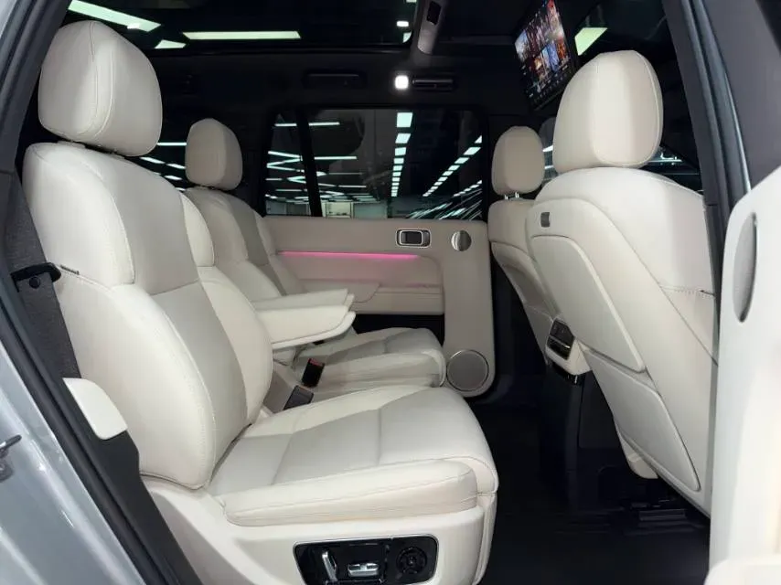 2022 Li L9 Range Extended 154HP REEV 42.6KWH,autocango,china used car exporter,china ev exporter,chinese used car exporter,chinese used ev exporter