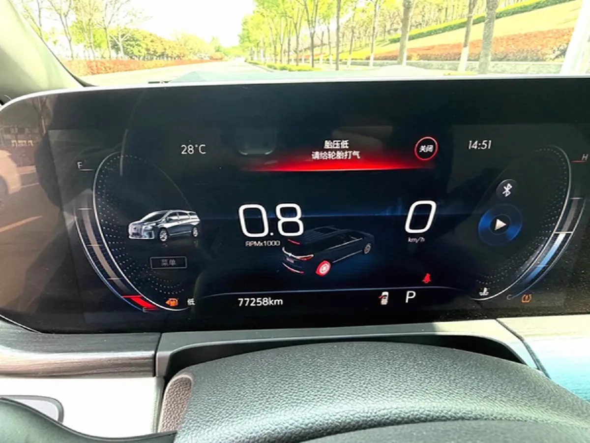 2023 Buick GL8 2.0T 237HP L4 9AT,autocango,china used car exporter,china ev exporter,chinese used car exporter,chinese used ev exporter