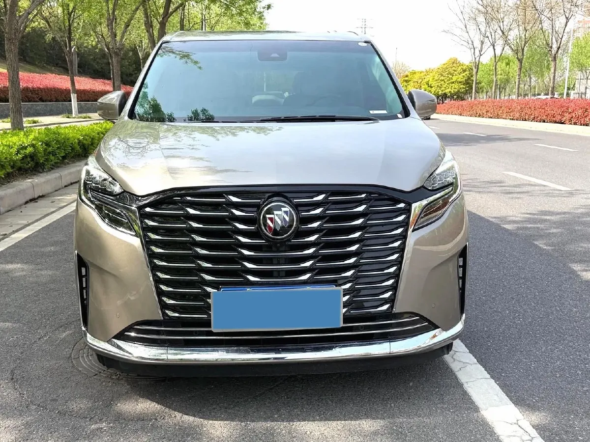2023 Buick GL8 2.0T 237HP L4 9AT,autocango,china used car exporter,china ev exporter,chinese used car exporter,chinese used ev exporter
