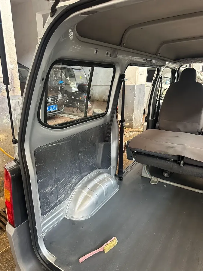 2020 WuLing ZhiGuang 1.2L 76HP L4 5MT,autocango,china used car exporter,china ev exporter,chinese used car exporter,chinese used ev exporter