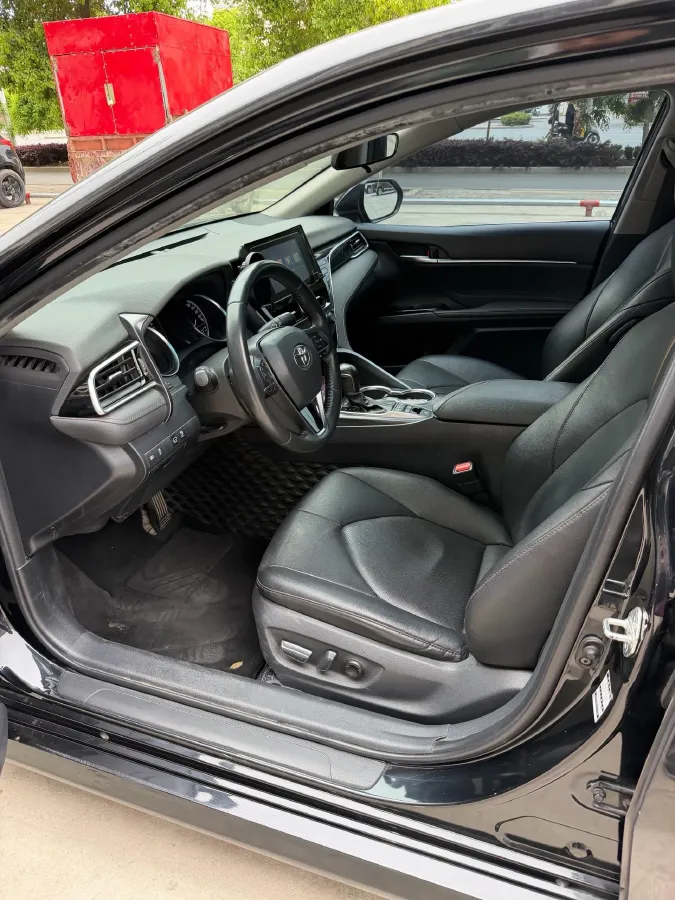 2021 Toyota Camry 2.5L 178HP L4 E-CVT Hybrid,autocango,china used car exporter,china ev exporter,chinese used car exporter,chinese used ev exporter