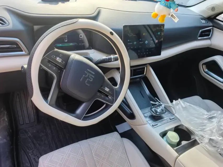 2024 BYD YuanUP BEV 32KWH,autocango,china used car exporter,china ev exporter,chinese used car exporter,chinese used ev exporter