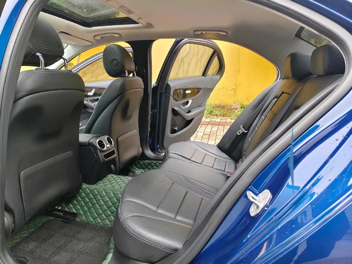 2020 Mercedes-Benz C Class 1.5T 156HP L4 9AT,autocango,china used car exporter,china ev exporter,chinese used car exporter,chinese used ev exporter