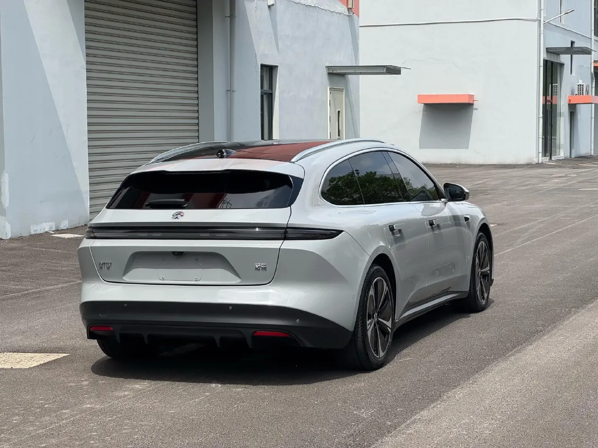 2024 NIO ET5T BEV 75KWH,autocango,china used car exporter,china ev exporter,chinese used car exporter,chinese used ev exporter