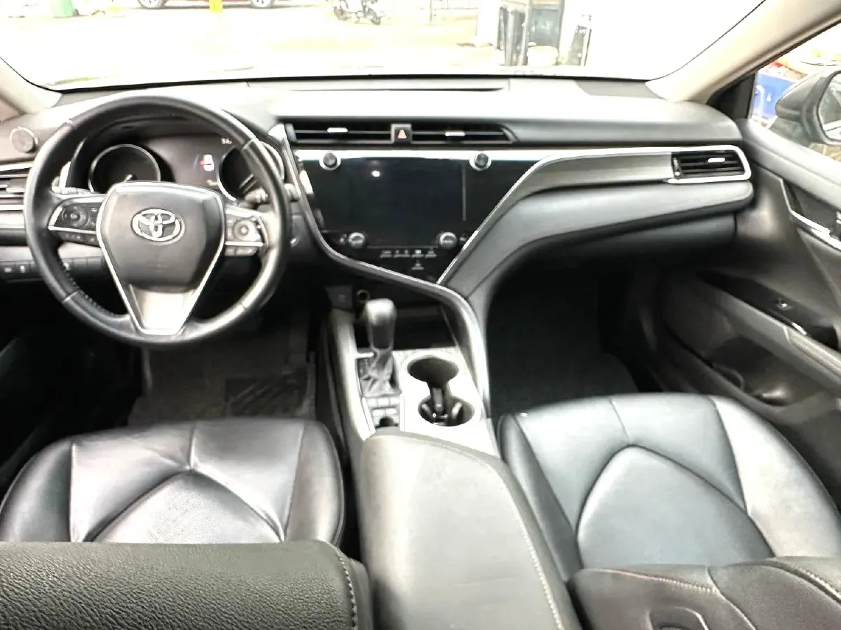 2019 Toyota Camry 2.5L 178HP L4 E-CVT Hybrid,autocango,china used car exporter,china ev exporter,chinese used car exporter,chinese used ev exporter