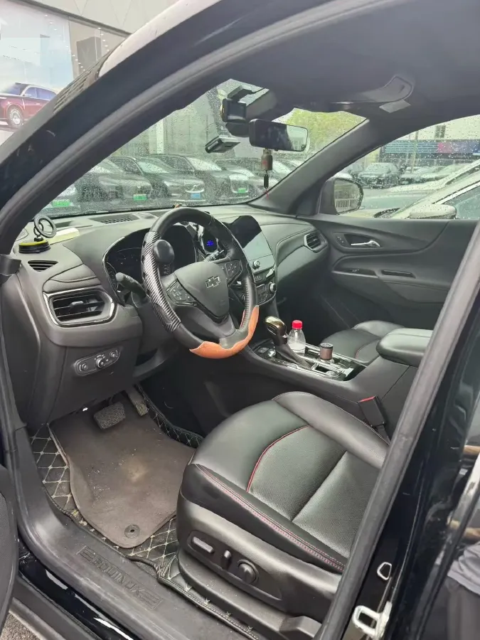 2022 Chevrolet Equinox 2.0T 237HP L4 9AT,autocango,china used car exporter,china ev exporter,chinese used car exporter,chinese used ev exporter