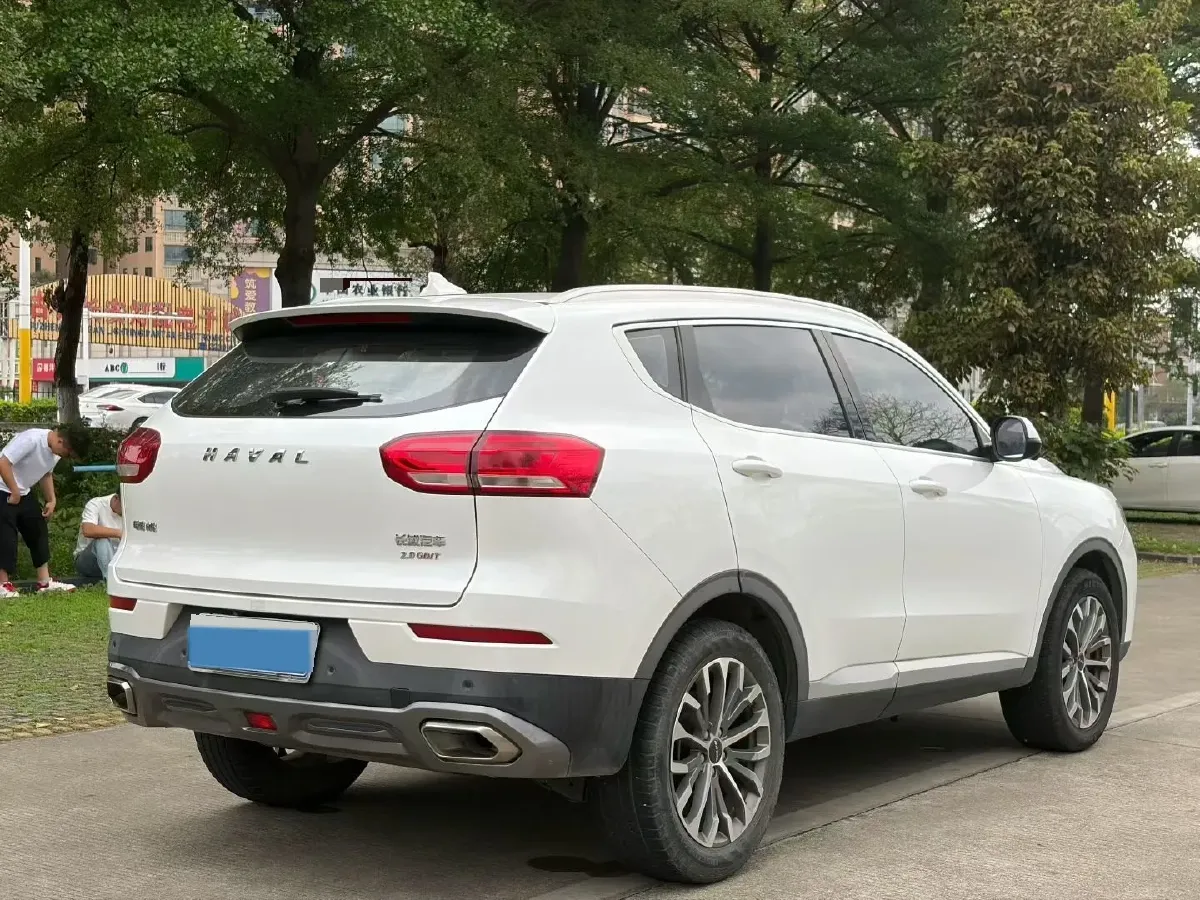 2020 Haval H6 2.0T 224HP L4 7DCT,autocango,china used car exporter,china ev exporter,chinese used car exporter,chinese used ev exporter