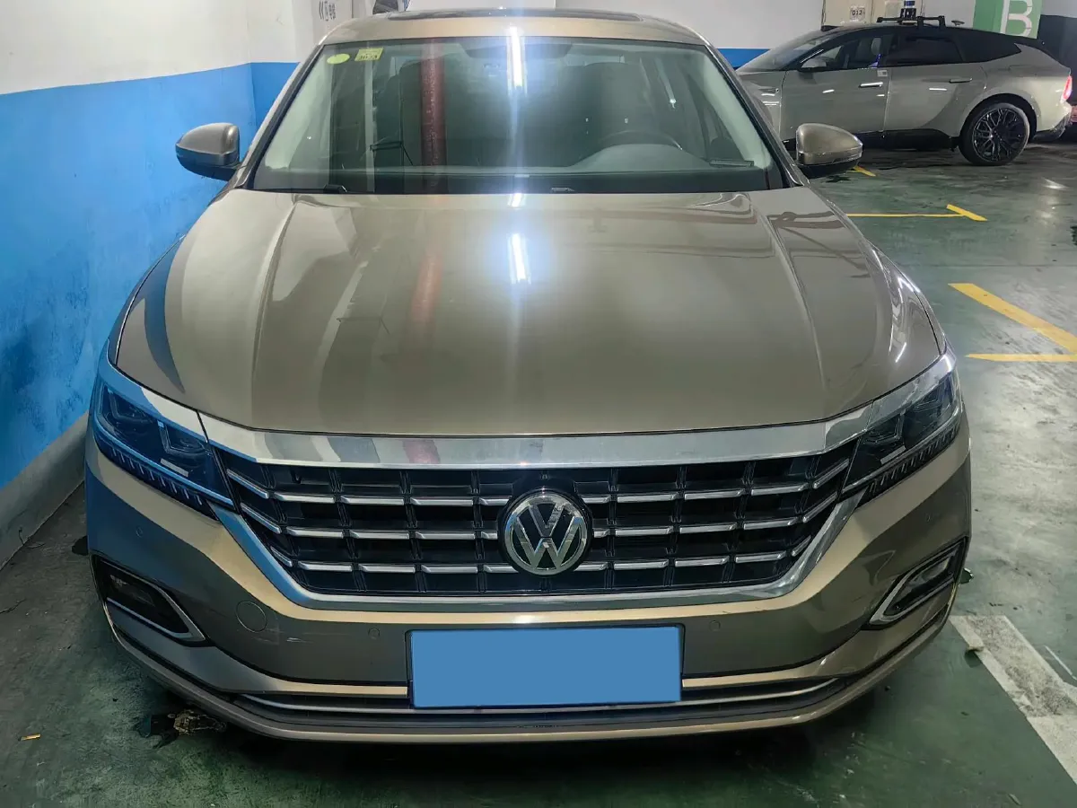2019 Volvo V40 1.5T 152HP L4 6AT,autocango,china used car exporter,china ev exporter,chinese used car exporter,chinese used ev exporter