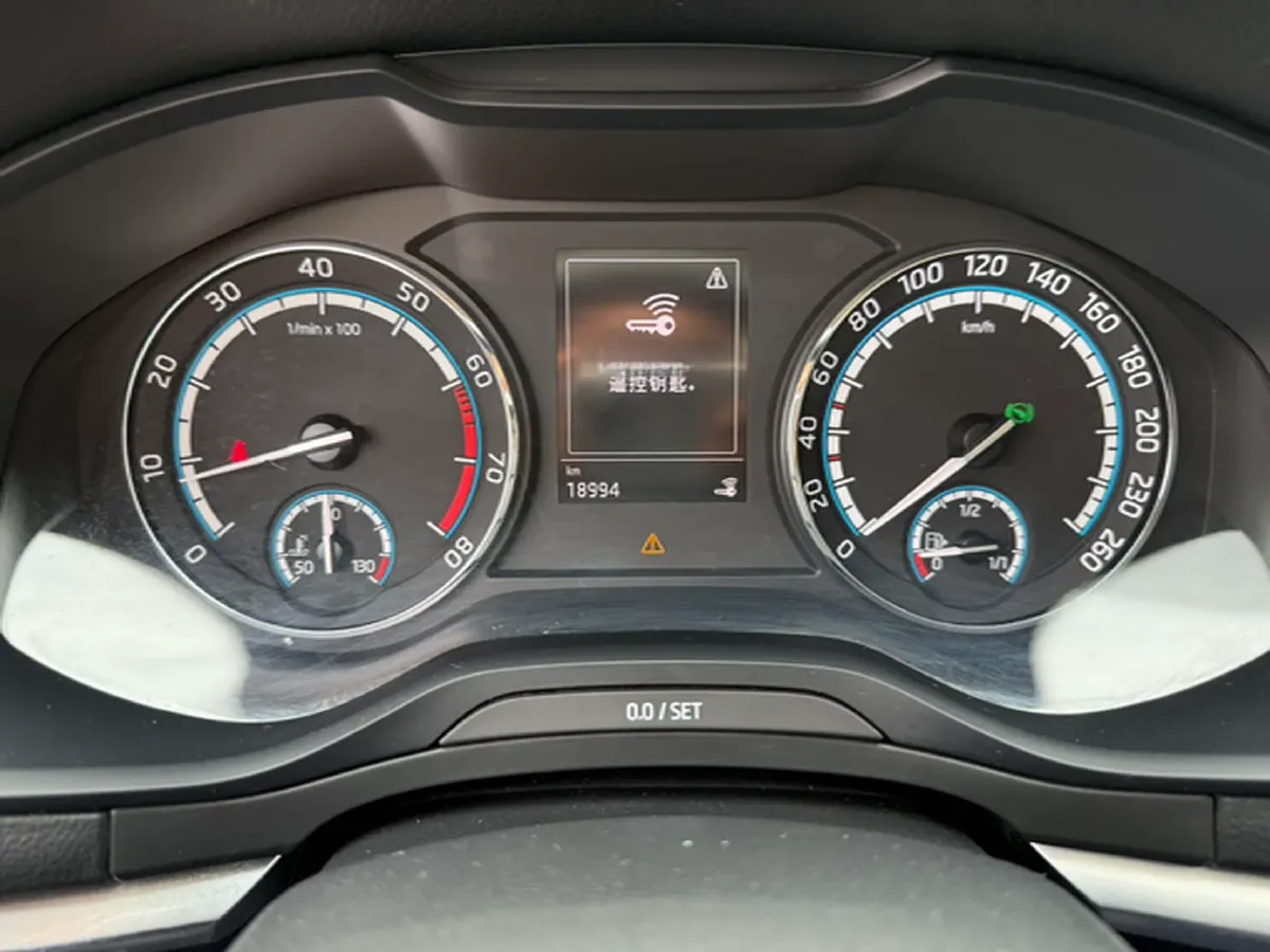 2020 Skoda Karoq 1.4T 150HP L4 7DCT,autocango,china used car exporter,china ev exporter,chinese used car exporter,chinese used ev exporter