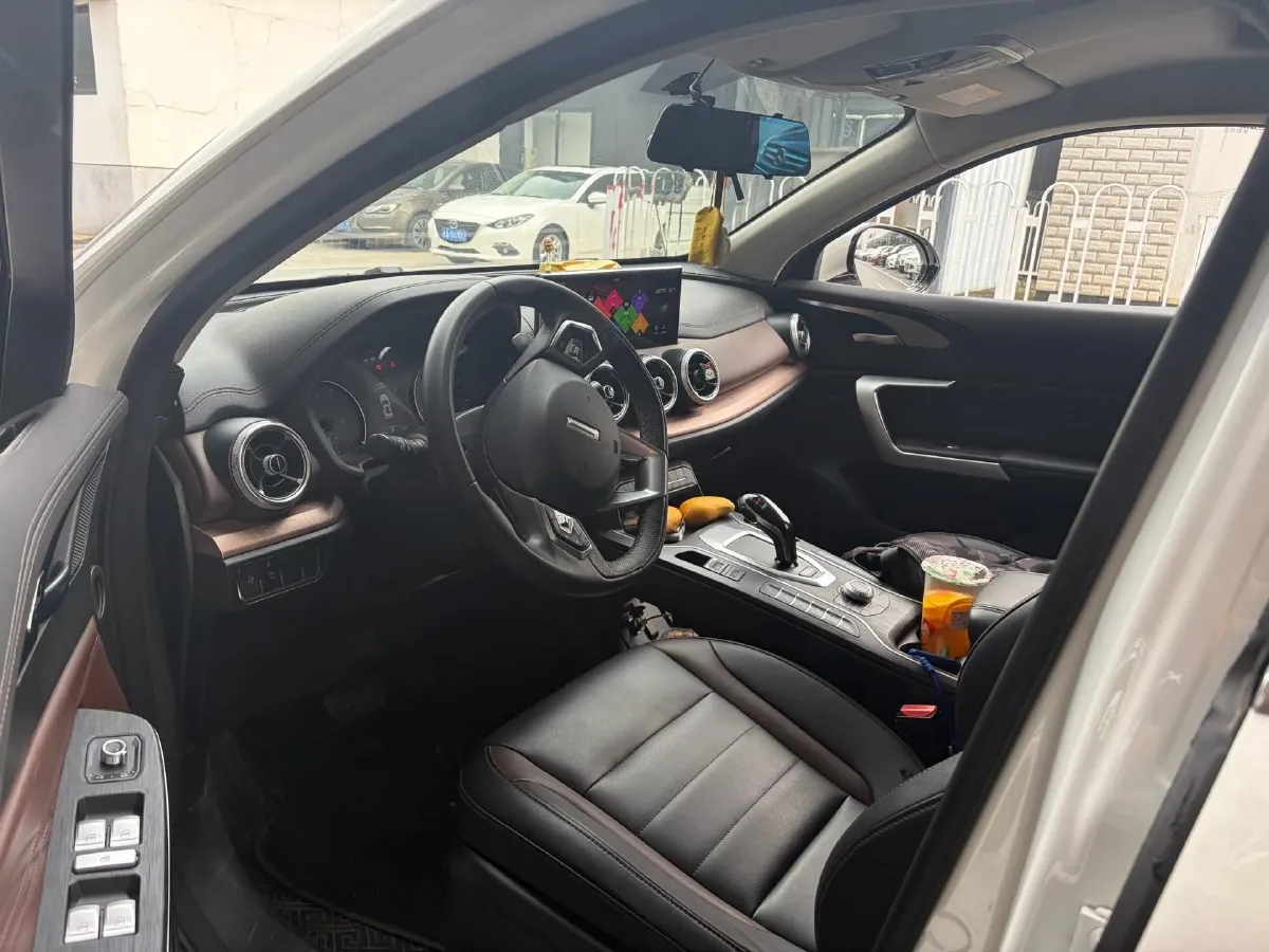 2021 WEY VV5 1.5T 171HP L4 7DCT,autocango,china used car exporter,china ev exporter,chinese used car exporter,chinese used ev exporter