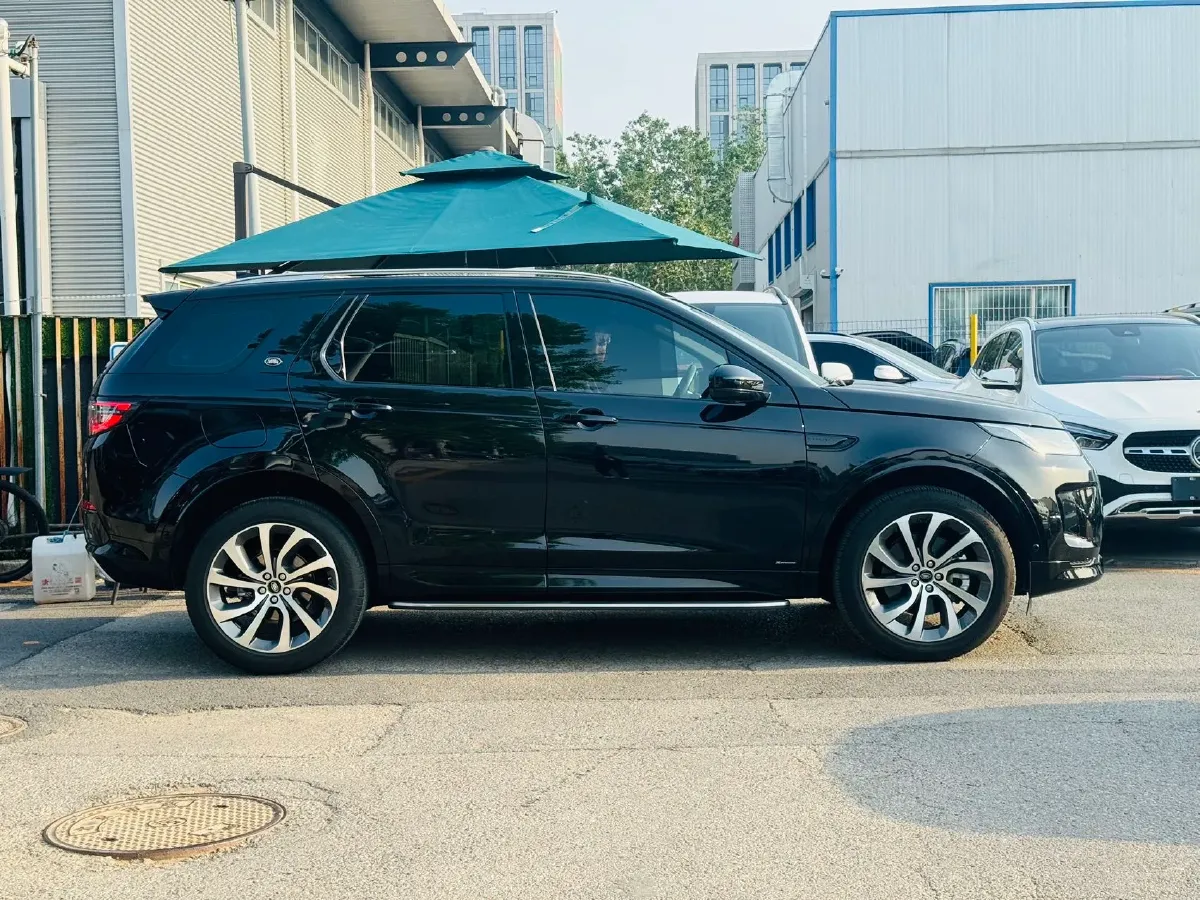 2020 Land Rover Discovery Sport 2.0T 249HP L4 9AT,autocango,china used car exporter,china ev exporter,chinese used car exporter,chinese used ev exporter