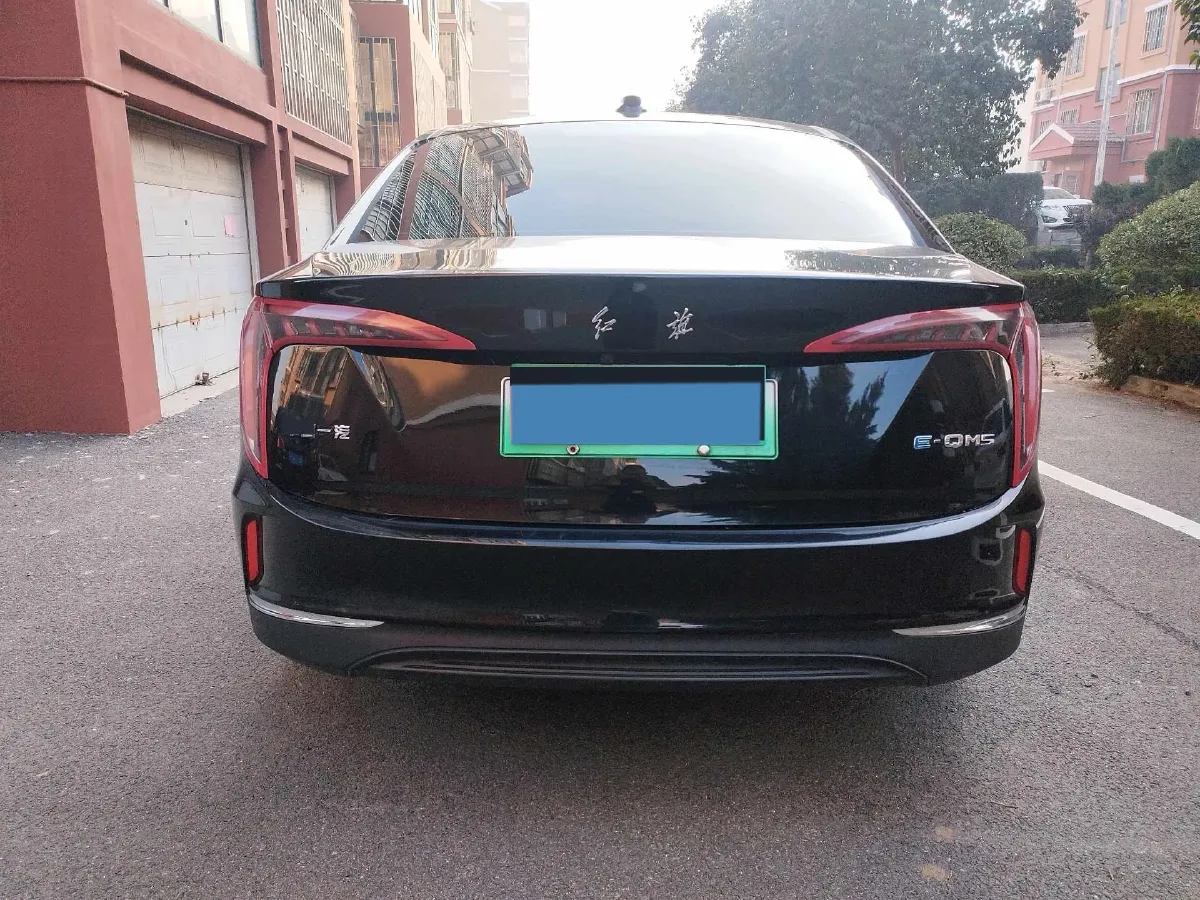 2022 HongQi E-QM5 BEV 54KWH,autocango,china used car exporter,china ev exporter,chinese used car exporter,chinese used ev exporter