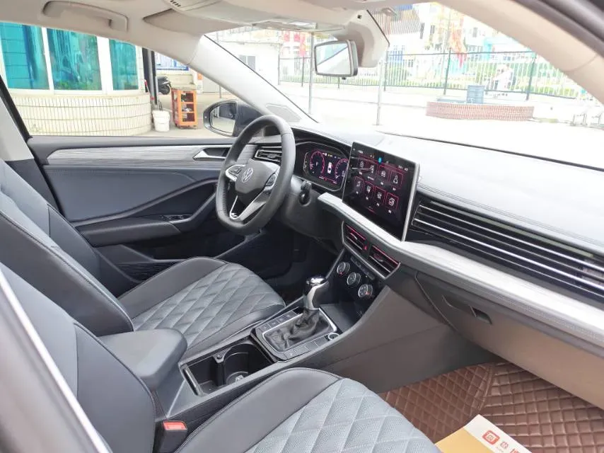2023 Volkswagen Sagitar 1.5T 160HP L4 7DCT,autocango,china used car exporter,china ev exporter,chinese used car exporter,chinese used ev exporter