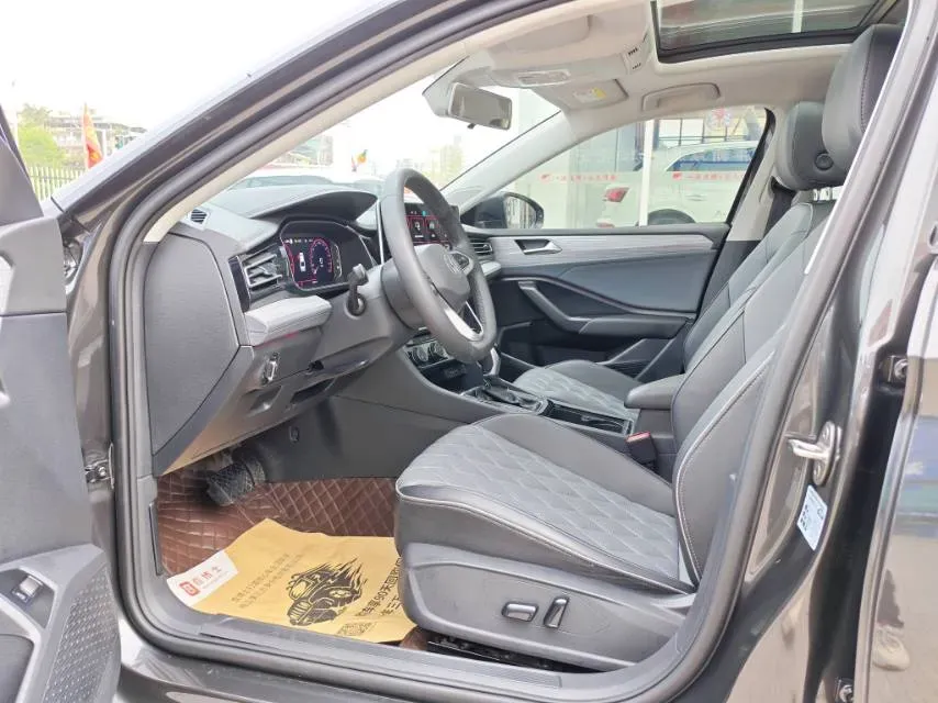 2023 Volkswagen Sagitar 1.5T 160HP L4 7DCT,autocango,china used car exporter,china ev exporter,chinese used car exporter,chinese used ev exporter