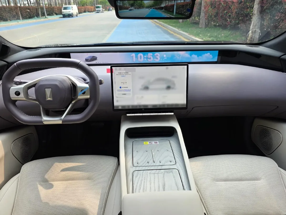 2025 Avatr 12 1.5T 156HP L4 REEV 39.05KWH,autocango,china used car exporter,china ev exporter,chinese used car exporter,chinese used ev exporter