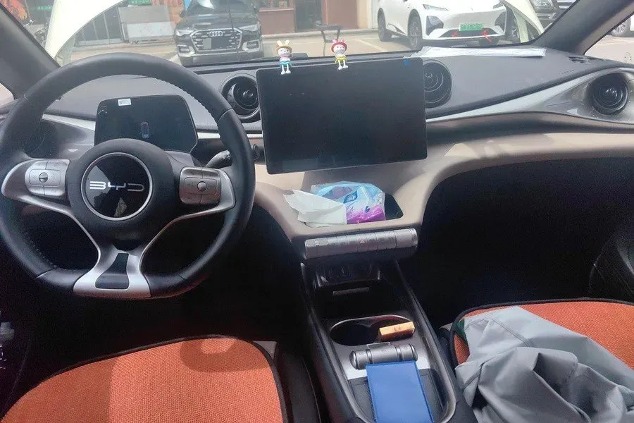 2023 BYD Dolphin BEV 44.928KWH,autocango,china used car exporter,china ev exporter,chinese used car exporter,chinese used ev exporter