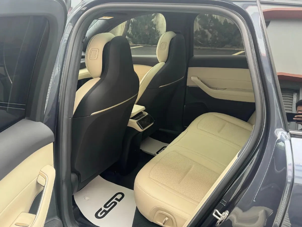 2024 NIO ES6 BEV 75KWH,autocango,china used car exporter,china ev exporter,chinese used car exporter,chinese used ev exporter