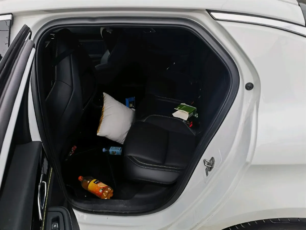 2023 MAXUS G50 1.5T 181HP L4 7DCT,autocango,china used car exporter,china ev exporter,chinese used car exporter,chinese used ev exporter